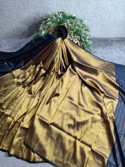 GOLD KATAN TISSUE PURE HANDLOOM BANARASI SAREE WITH ALL OVER PLAIN WITH PLAIN PALLA AND BLACK SALVES BLACK GOLD PEJLI BUTTA RUNNING BLOUSE PIECE