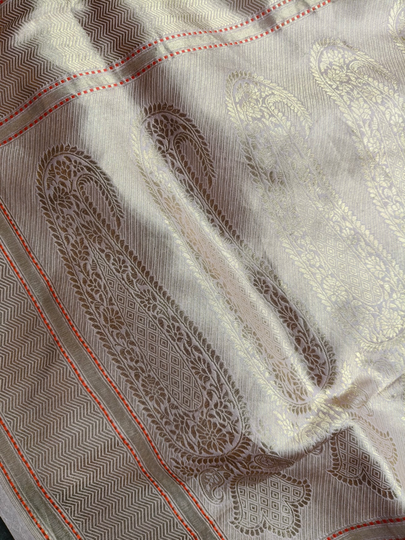 GOLD KATAN TISSUE PURE HANDLOOM BANARASI SAREE