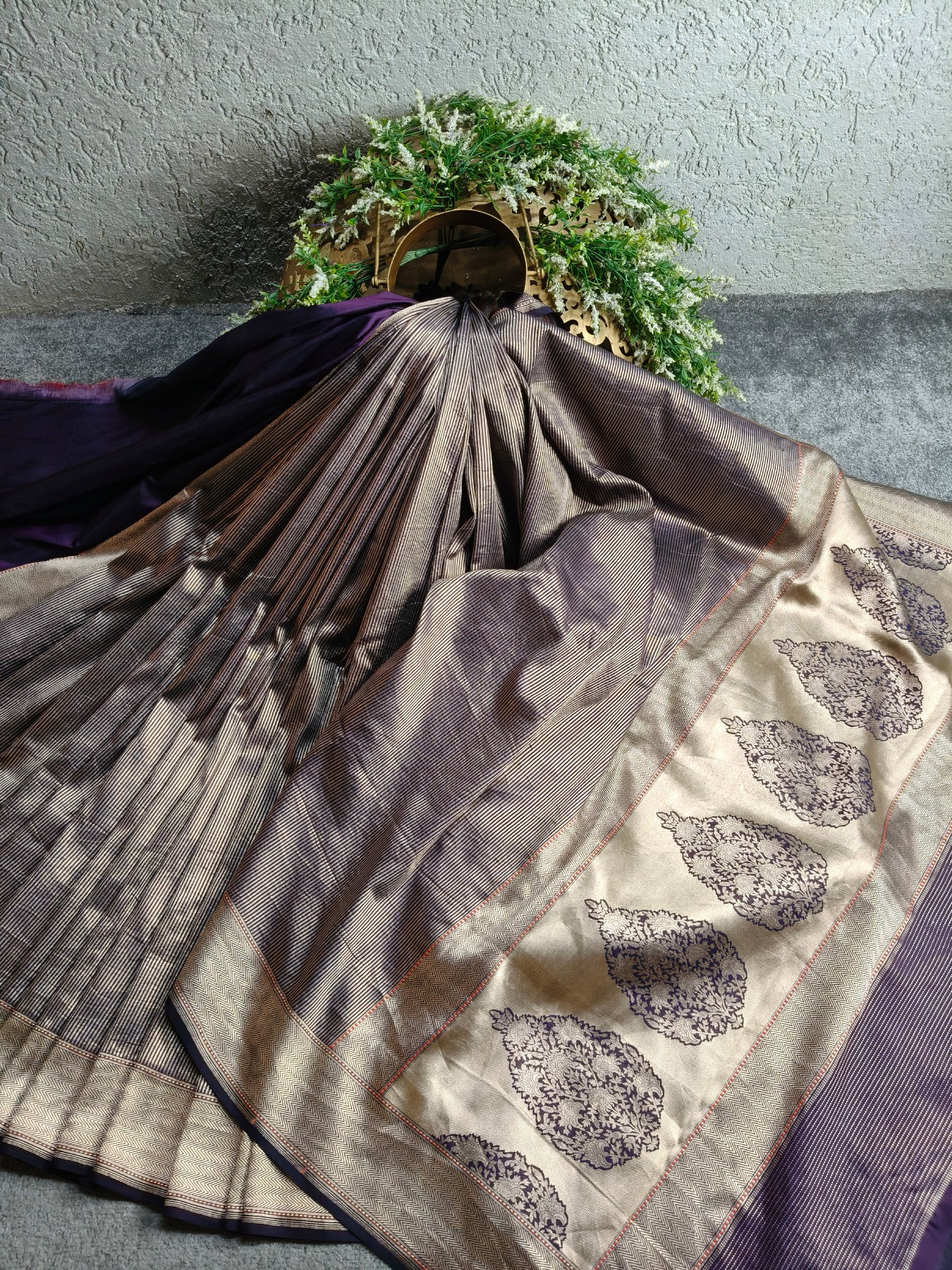 PURPLE GOLD KATAN TISSUE PURE HANDLOOM BANARASI SAREE