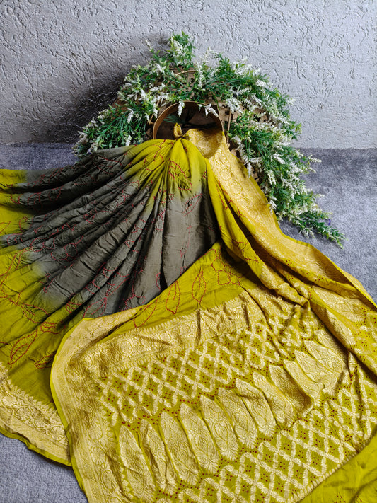 GREEN GREY SHADED GEORGETTE  PURE HANDLOOM  BANDHEJ SAREE
