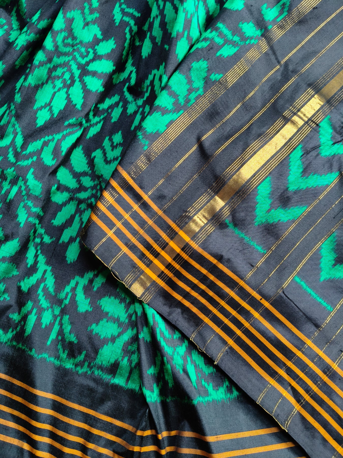 BLACK SILK PURE HANDLOOM IKKAT SAREE