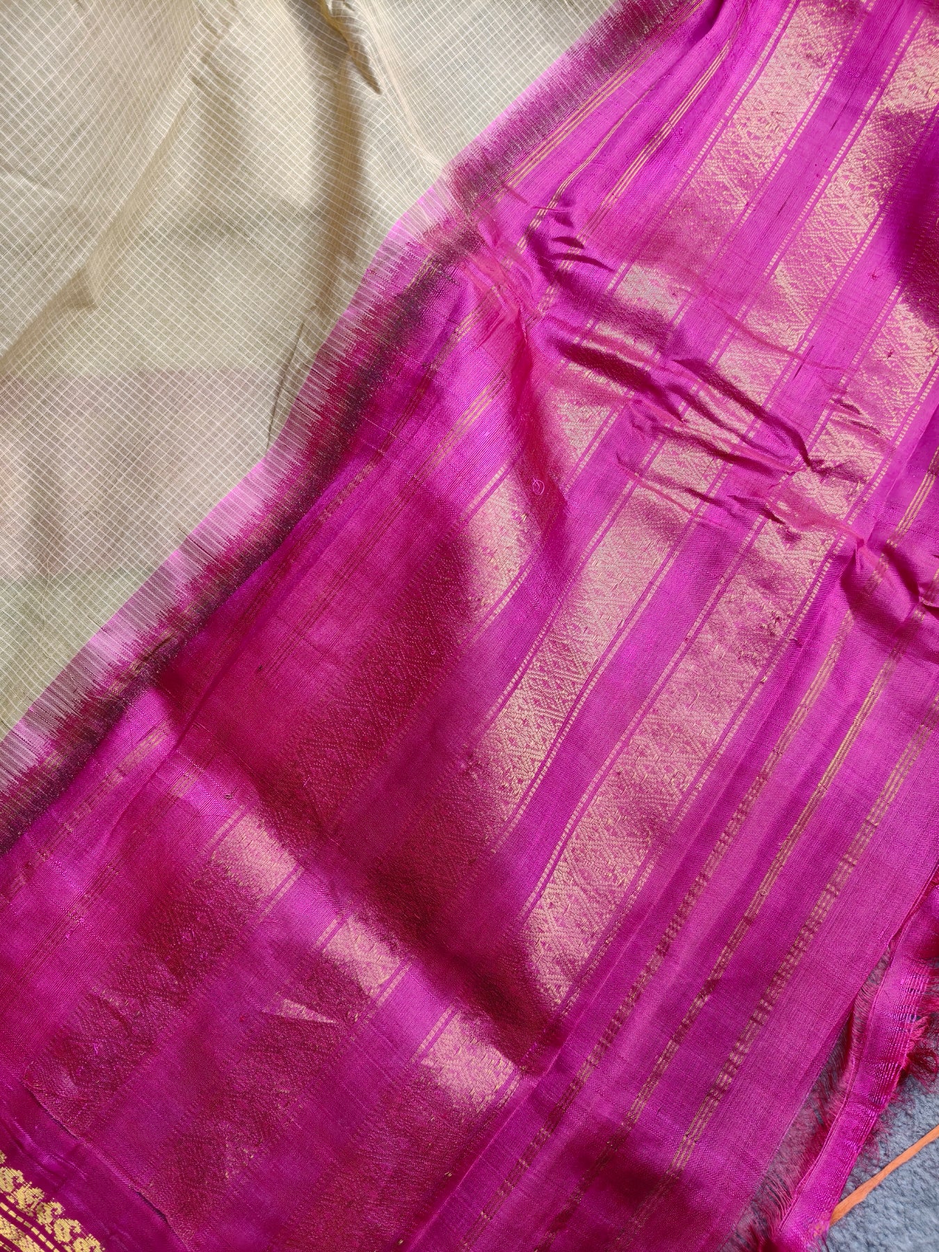 BEIGE COTTON PURE HANDLOOM GADWAL SAREE