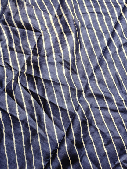 MIDNIGHT BLUE AND WHITE TUSSAR SILK PURE HANDLOOM LEHERIYA SAREE
