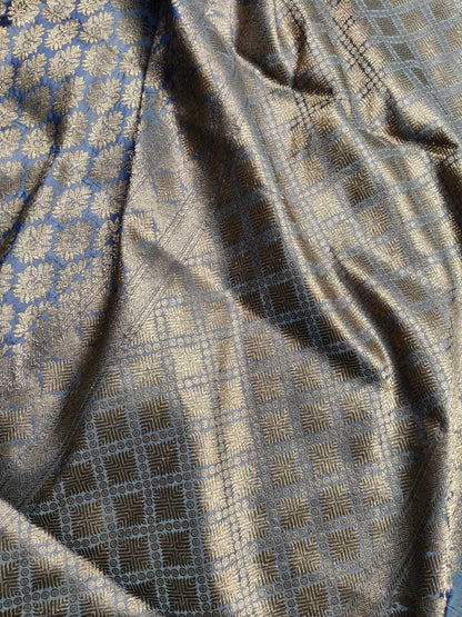 GREY SILK PURE HANDLOOM BANARASI SAREE
