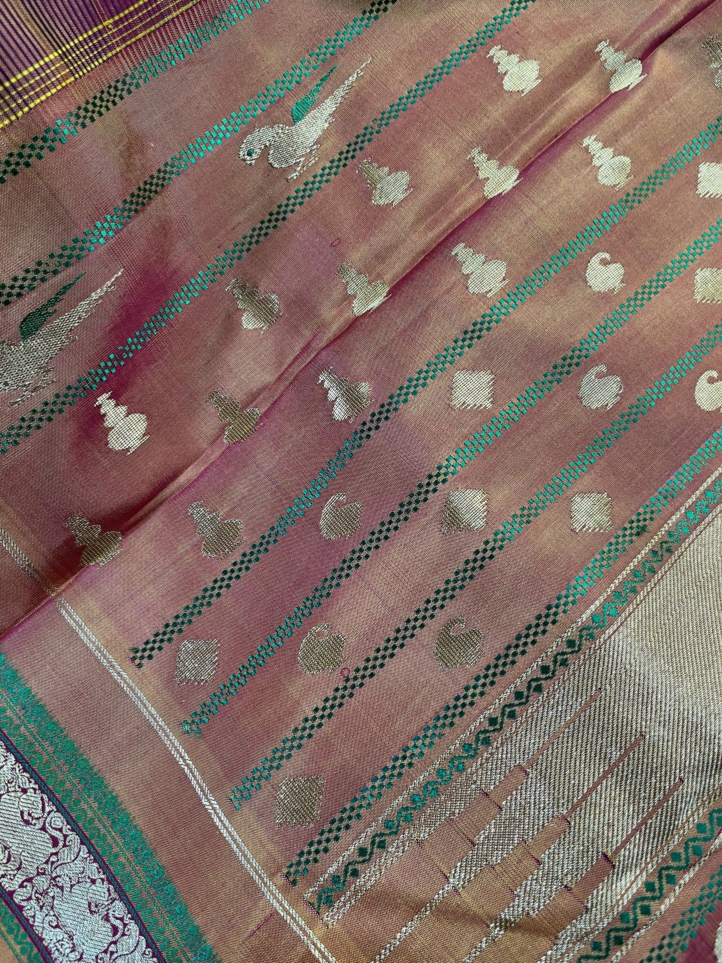 WINE SILK PURE HANDLOOM KANJIVARAM SAREE