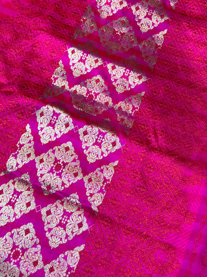 VIBRANT RANI PINK PURE HANDLOOM ASSAMESE SAREE